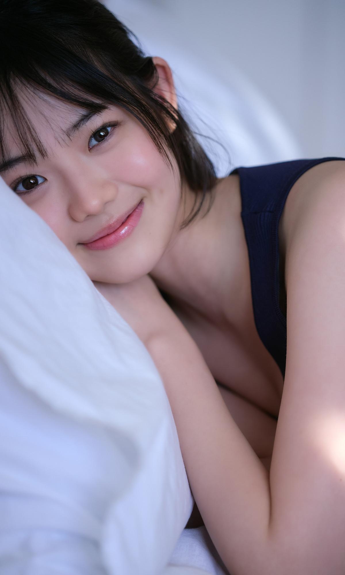 Kohaku Shida 志田こはく, 週プレ Photo Book 「琥珀色の時」 Set.01(5)