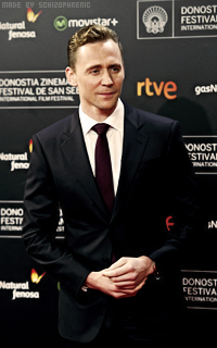 Tom Hiddleston 79z4YbRP_o