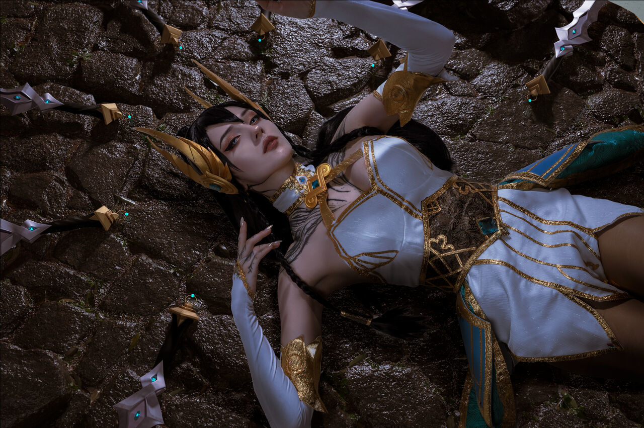 Xenon Irelia cosplay