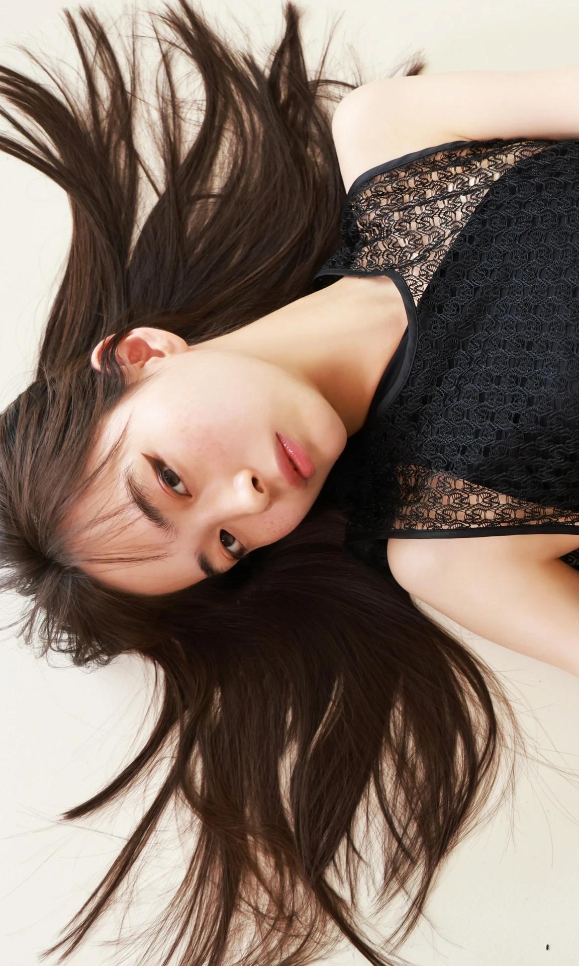 Hiroe Igeta 井桁弘恵, デジタル写真集 「BE{Free}」 Set.03(16)