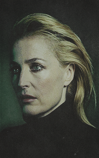 Gillian Anderson PCSxwdUN_o