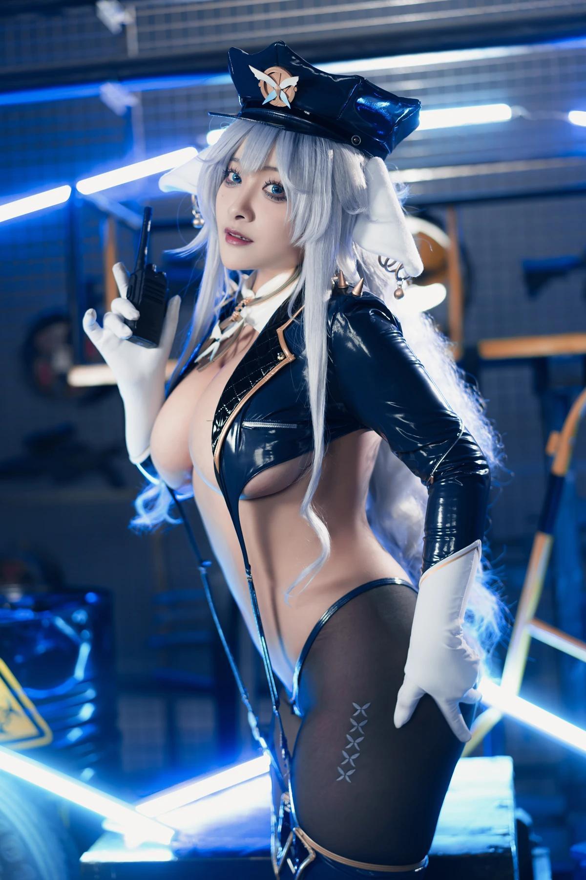 Cosplay 洛璃LoLiSAMA – 信浓女警 Set.01(3)