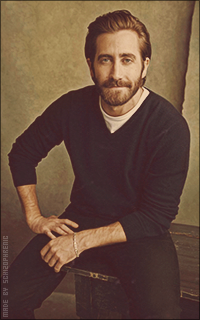 Jake Gyllenhaal - Page 3 LWw89dh2_o