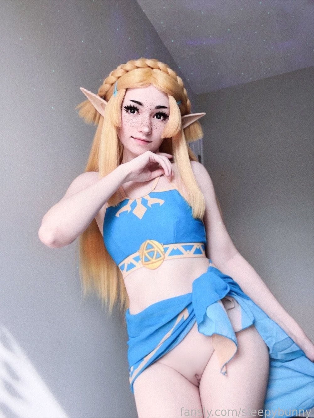 Sleepy Bunny - Zelda