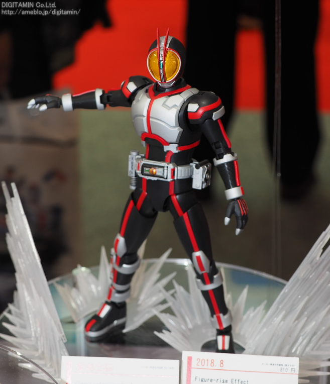 Kamen Rider - Figure-rise Standard (Bandai) JuWOVD0i_o