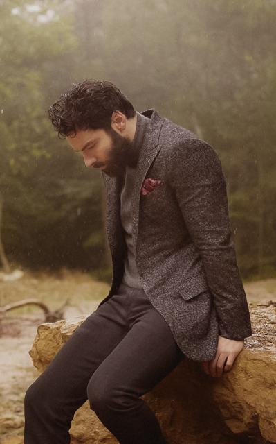 Aidan Turner EM5ZOdiC_o