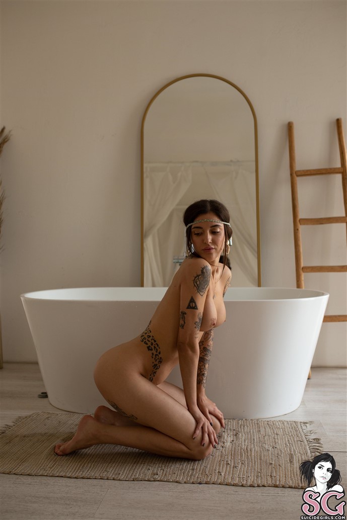 Inniii Suicide, Sweet Heart