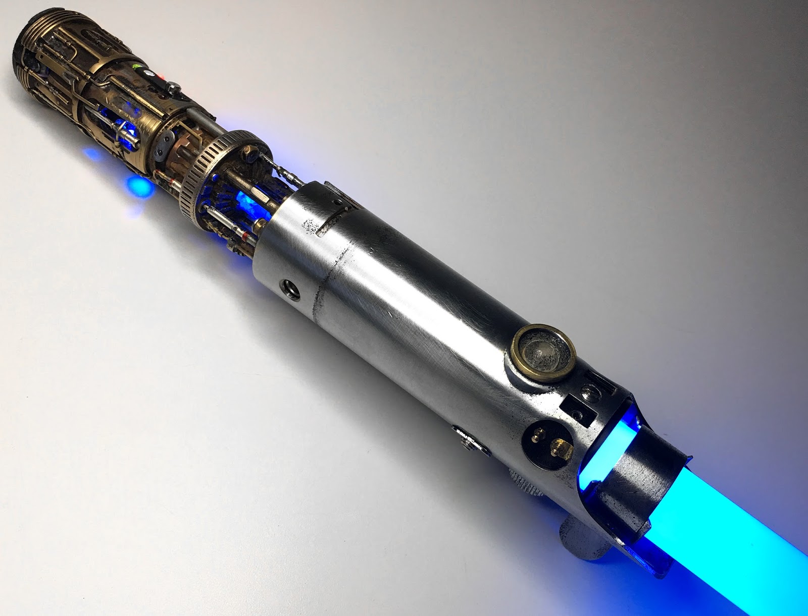 Rey Episode 8 Lightsaber - Forum Gallery - FX-Sabers.com