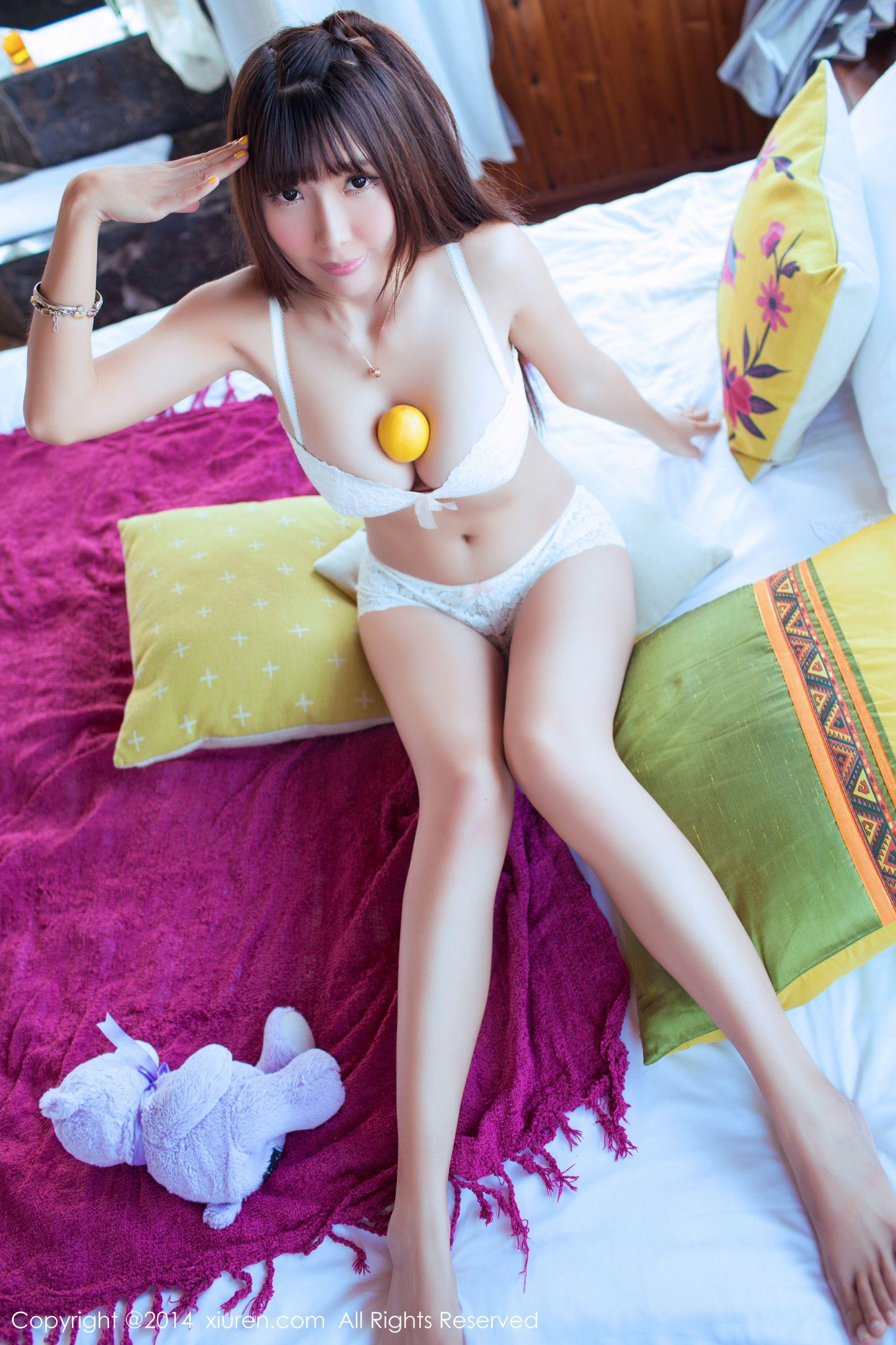 晓茜sunny(李镇姬)《童颜巨乳女神》 [秀人网XiuRen] No.220 写真集(51)