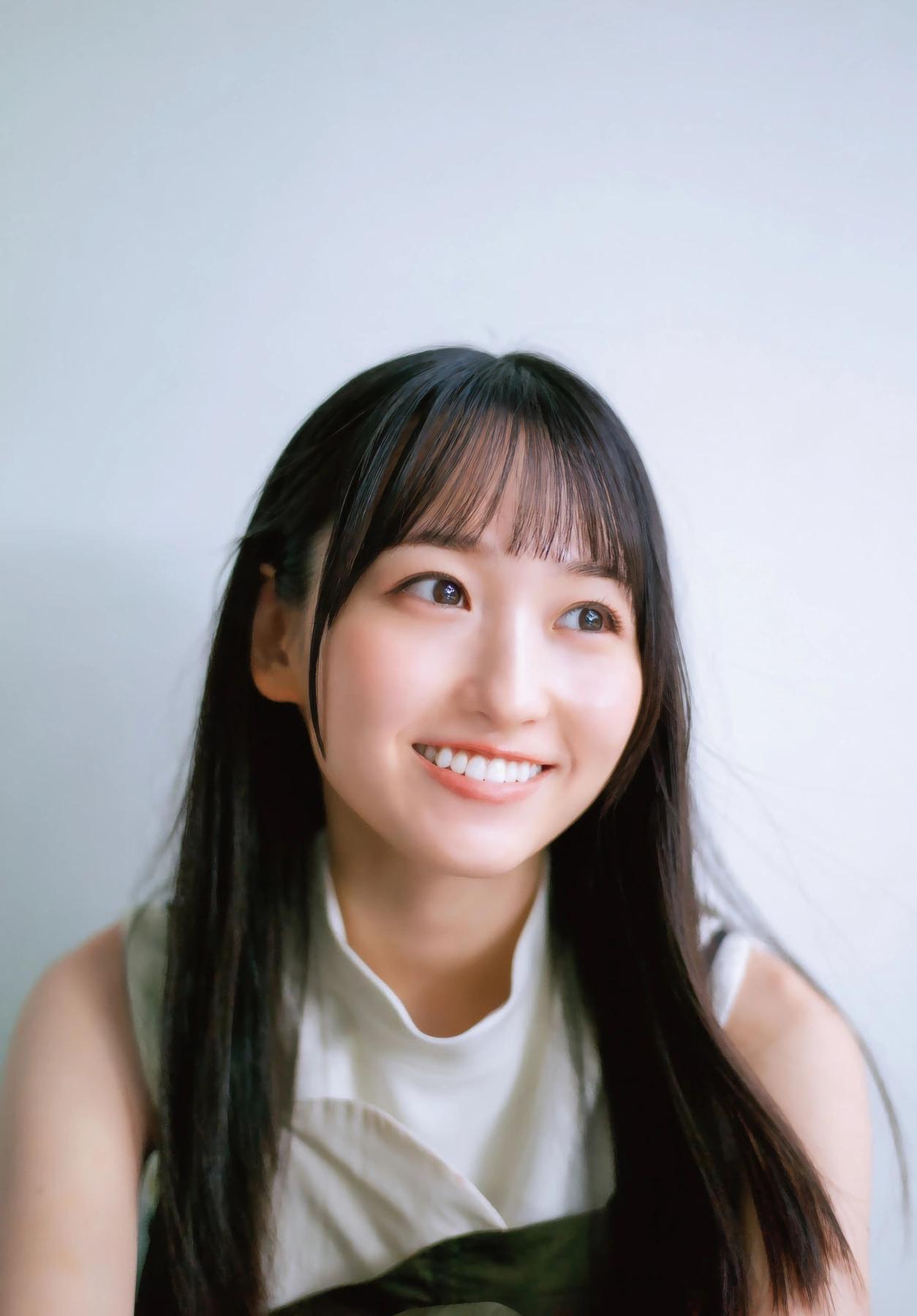Miku Ichinose 一ノ瀬美空, Shonen Magazine 2025 No.43 (週刊少年マガジン 2025年43号)(5)