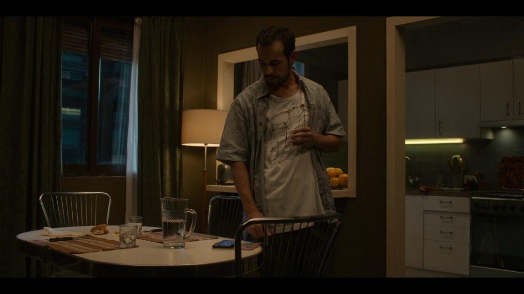 The Paramedic 2020 1080p NF WEB-DL DDP5 1 x264-CMRG The Paramedic 2020 1080p NF WEB-DL DDP5 1 x264-CMRG