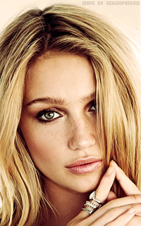 Cailin Russo KL7xZF2W_o