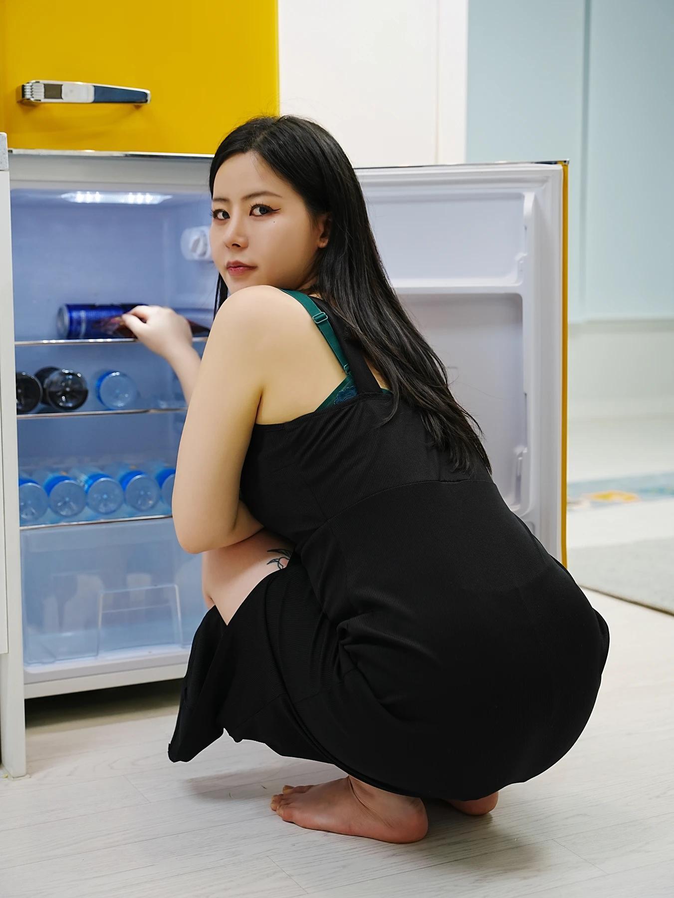 Choi Ri 최리, Photobook Vol.02 「Missy Look」 Set.01(18)