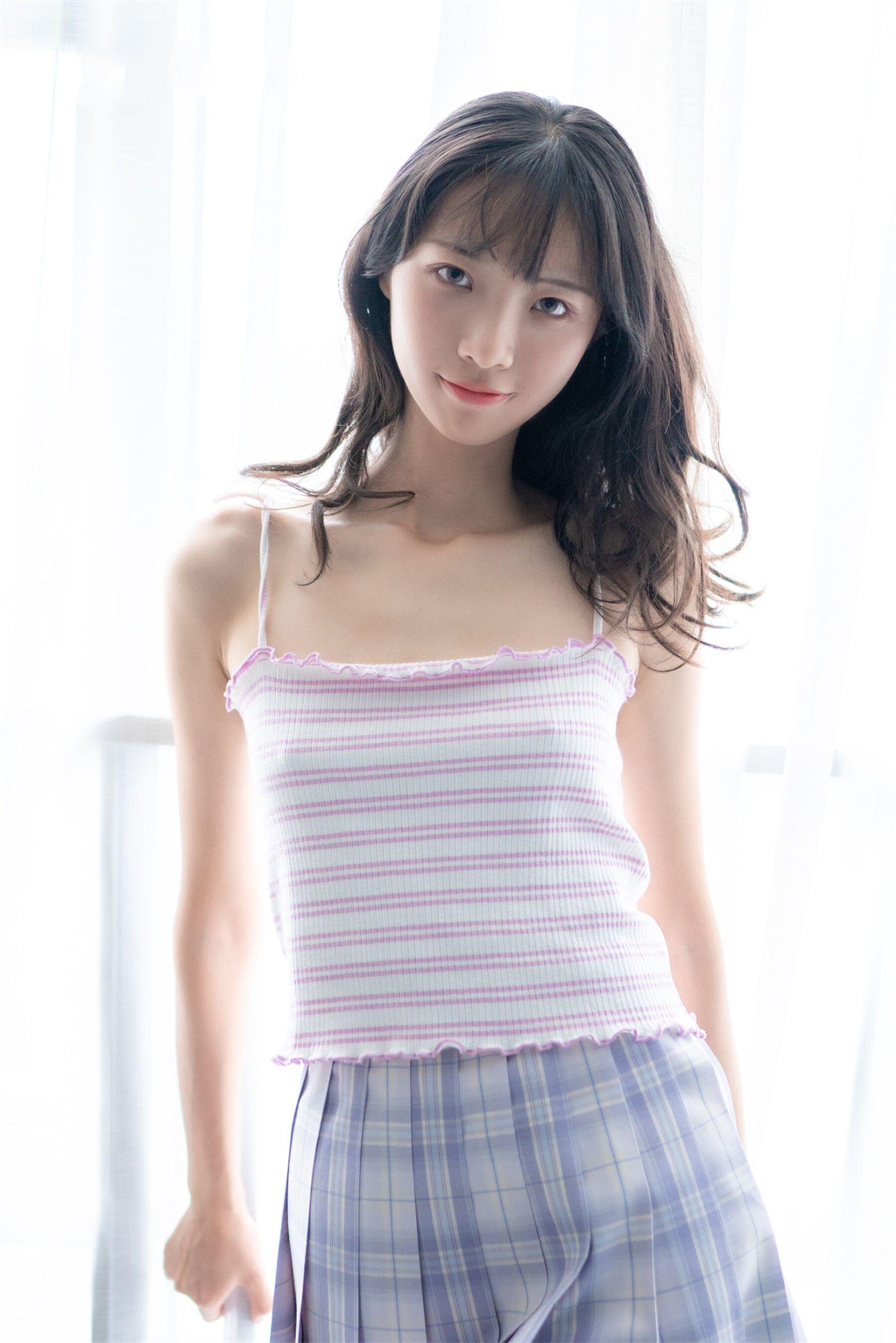 国模套图 西瓜少女《清新JK》(32)