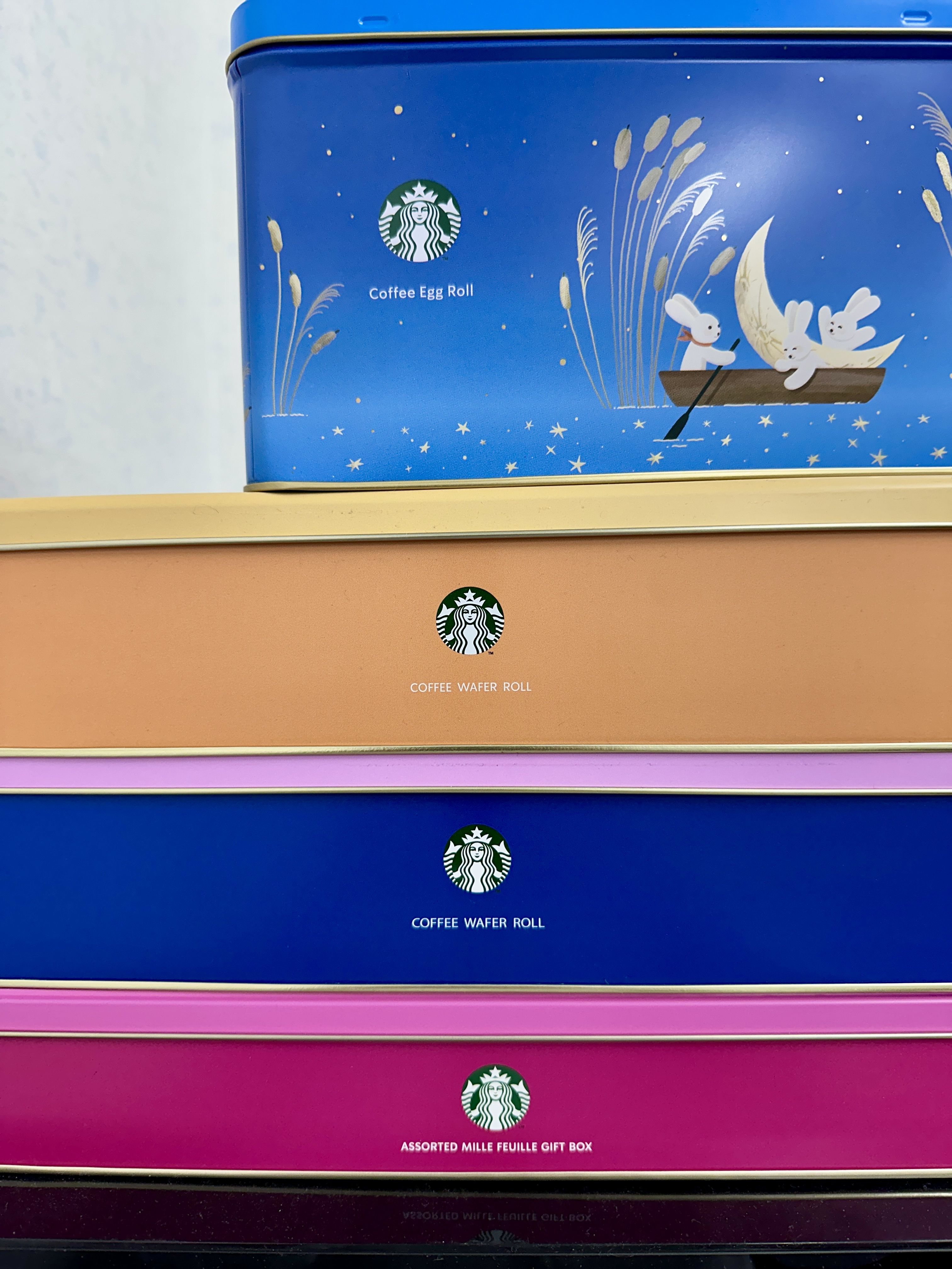 [問卦] 台灣人這麼愛送星巴克禮盒?!