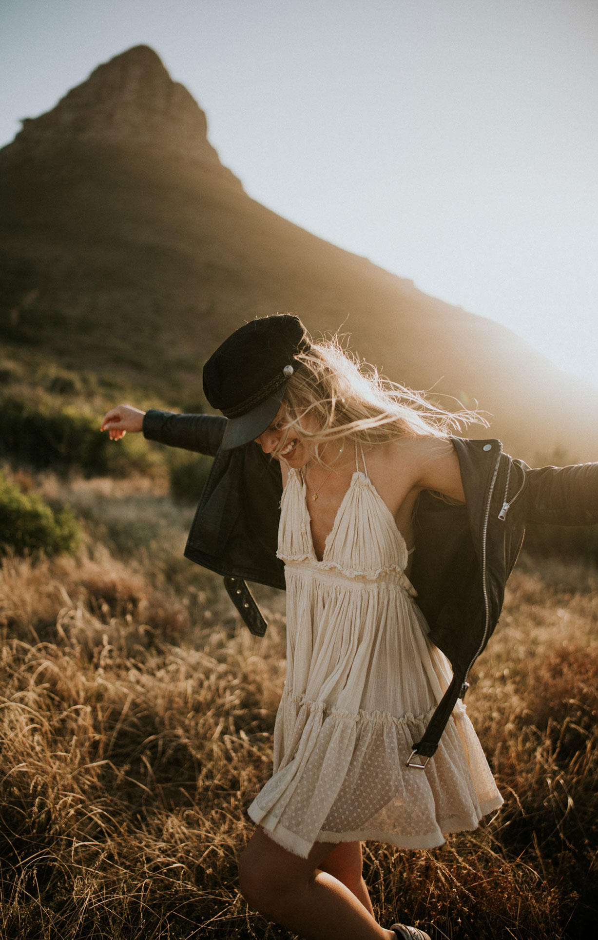 Природа Кейптауна / Sunset Ride in Cape Town / Leonie Jung by Anna Heupel Природа Кейптауна / Sunset Ride in Cape Town / Leonie Jung by Anna Heupel