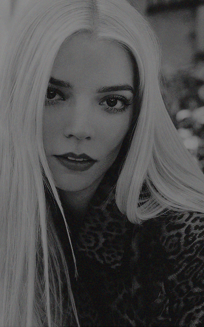 Anya Taylor Joy - Page 5 ODyivyla_o