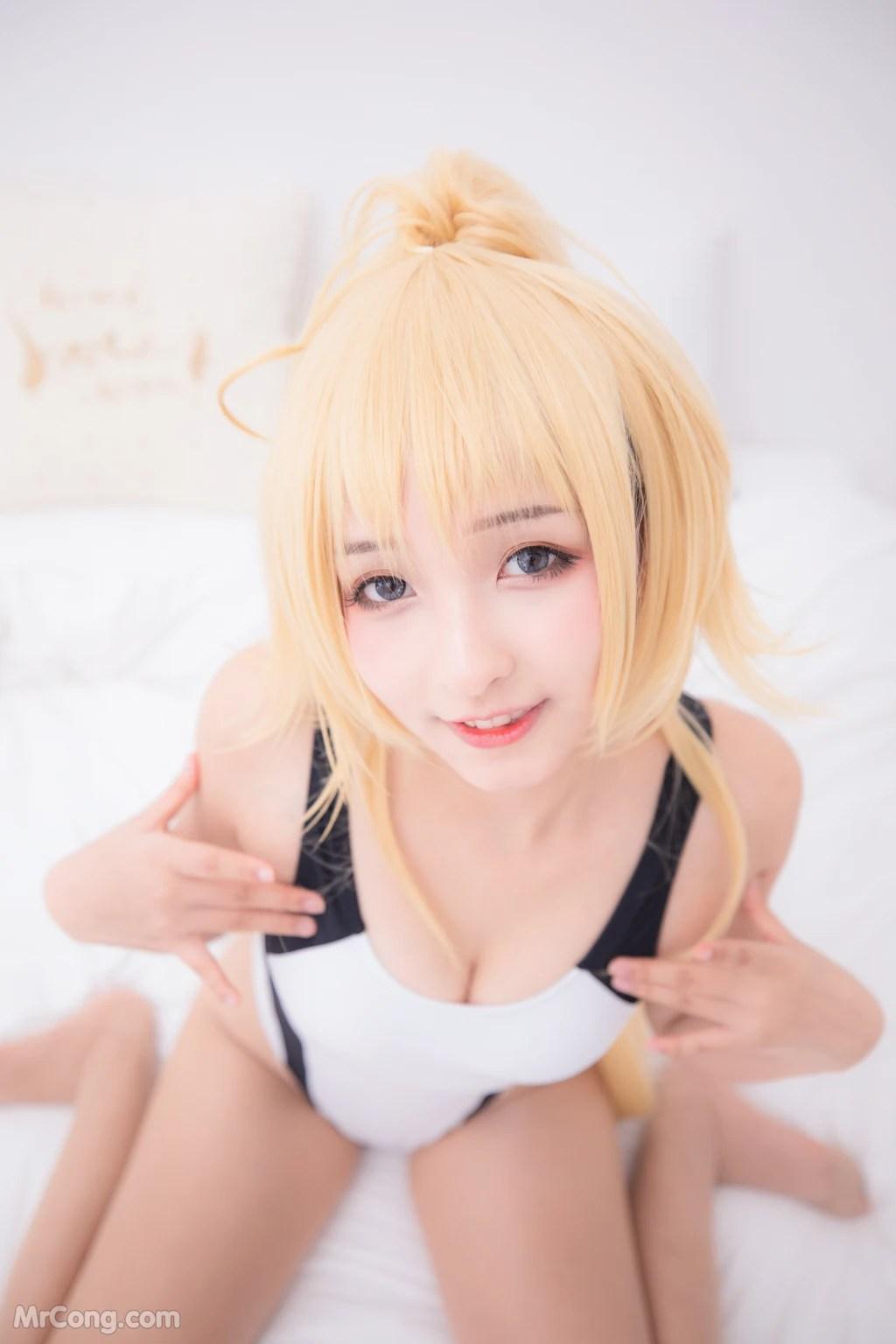 Coser@神楽坂真冬 Vol.036: 电子相册-白贞德《Swimingthedrea》(150 photos)(94)