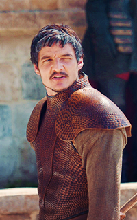 (m) pedro pascal Aff21YoV_o