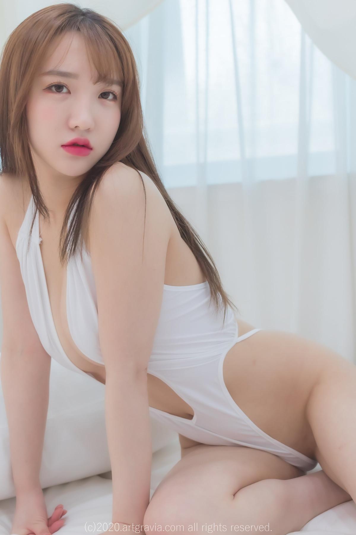 Son Yeeun 손예은, ArtGravia Vol.188 Photobook Set.01(29)