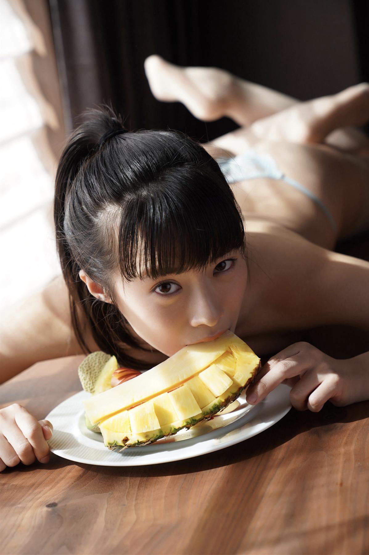 Ichiha Amatsu 天津いちは, FRIDAYデジタル写真集 『元JR東日本社員がまさかのフルヌード vol.2』 Set.01(19)