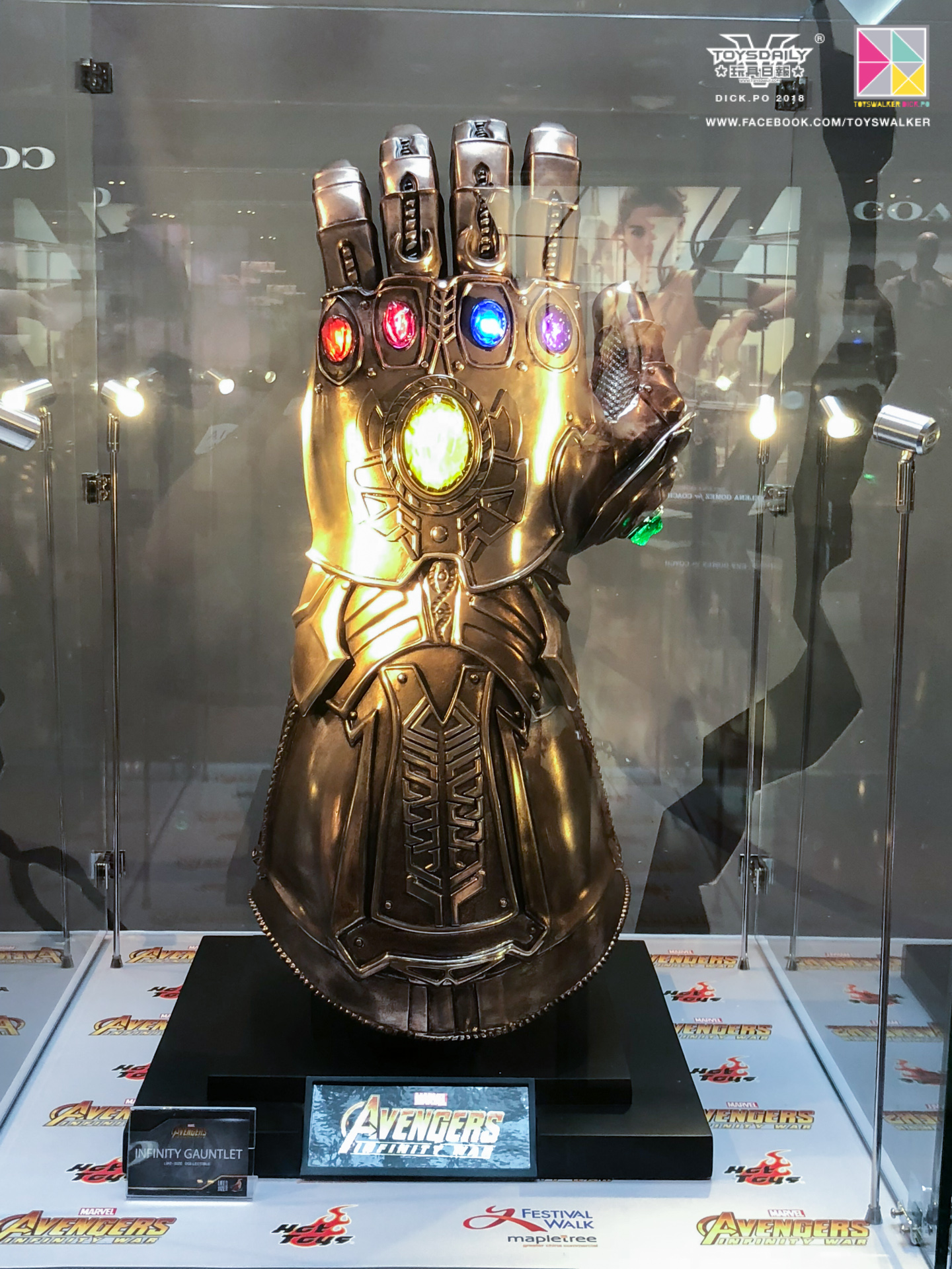 Exhibition Hot Toys : Avengers - Infinity Wars  BOMSnCi9_o