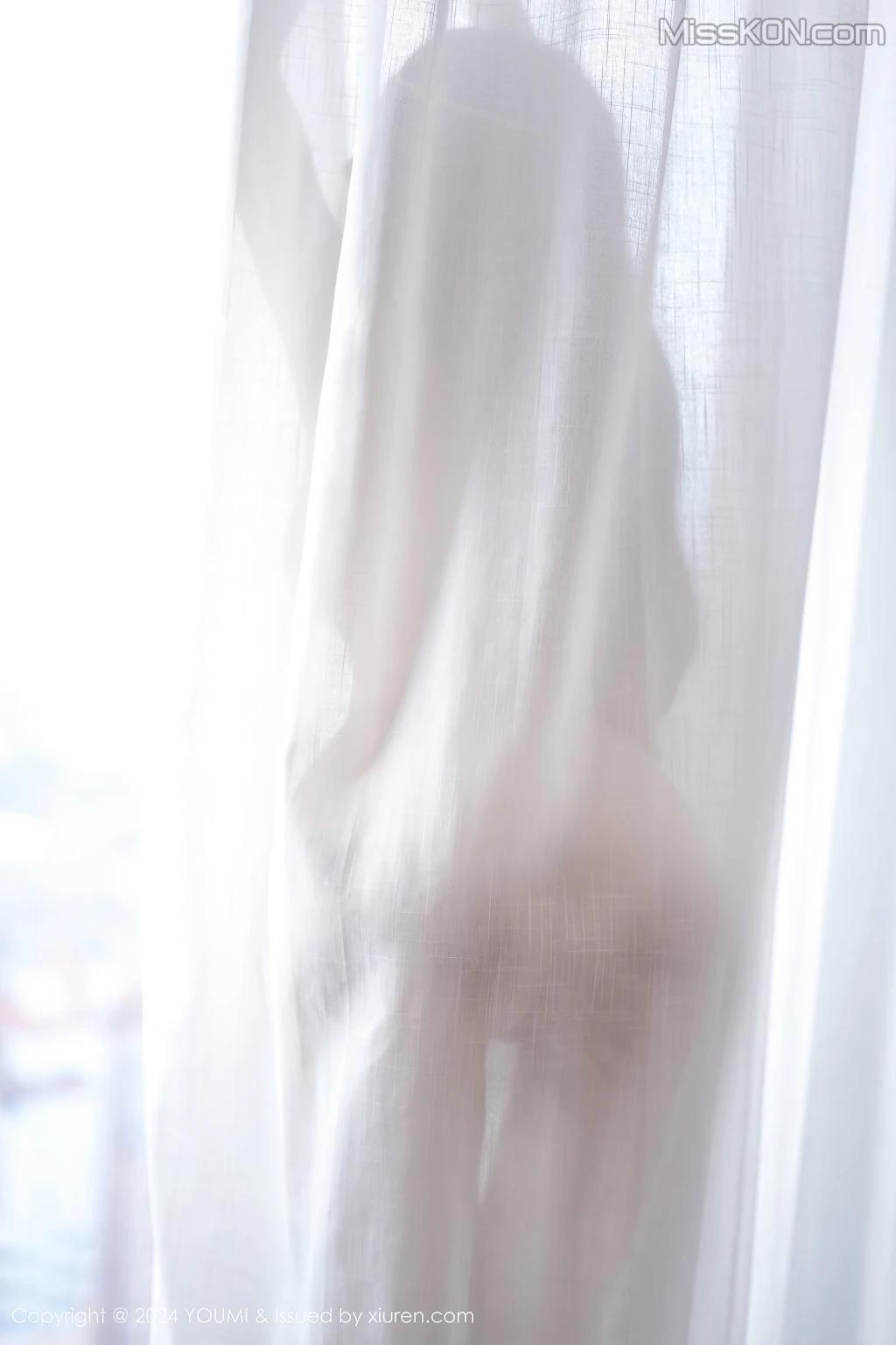YouMi Vol.1091: Yun Er (允爾) (70 photos)(67)