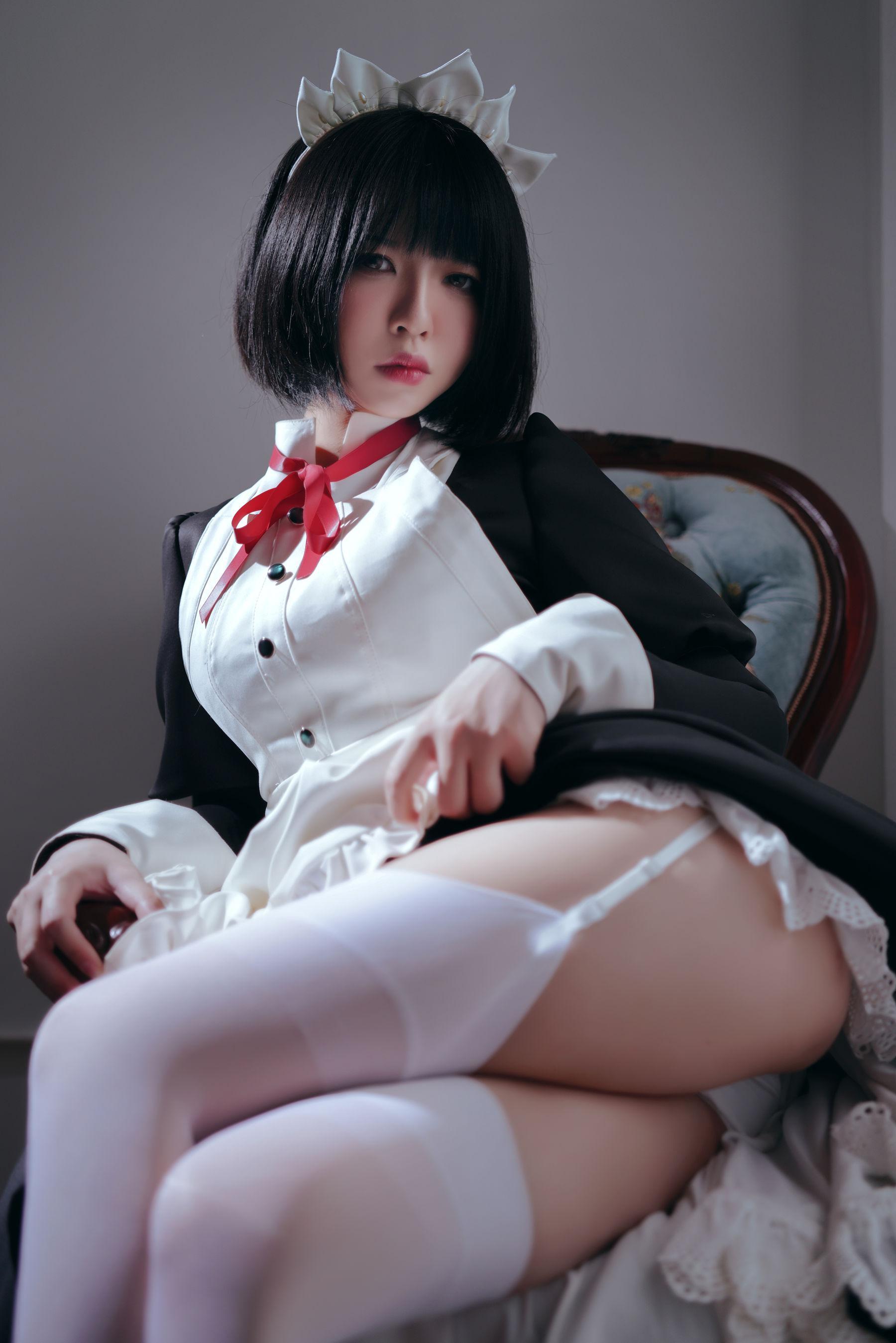 [美女Coser] 半半子 《 嫌パン メイド》 写真集(44)