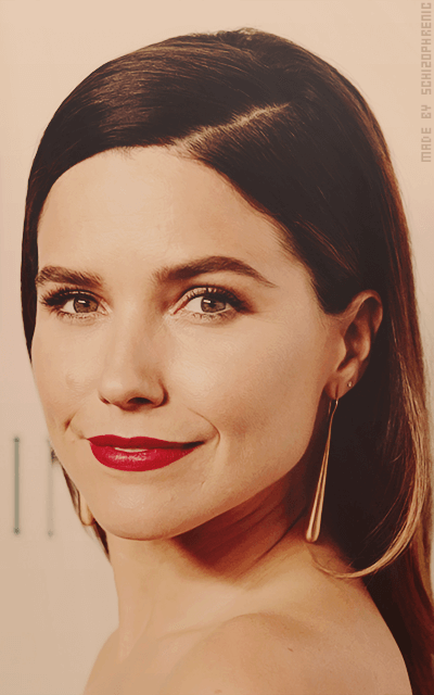 Sophia Bush LkSBrXN2_o