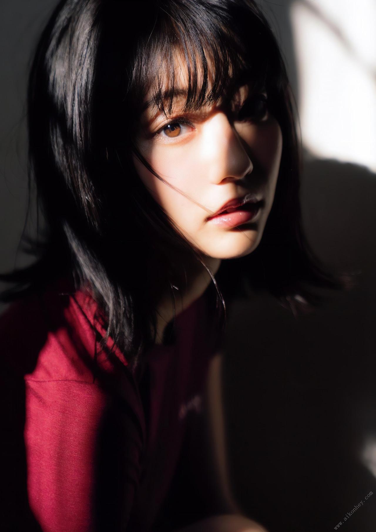 Rena Takeda 武田玲奈, 写真集 Photobook [Rubeus] Set.01(14)