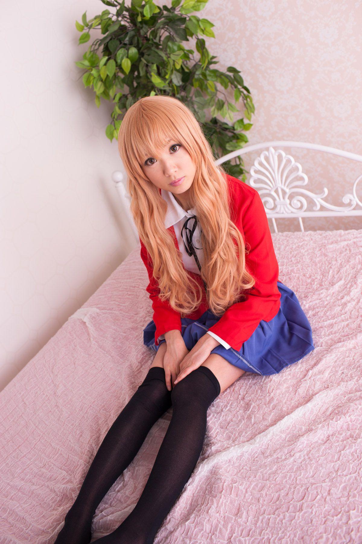 早乙女らぶ (Saotome Love) 《Toradora!》逢坂大河 [@factory] 写真集