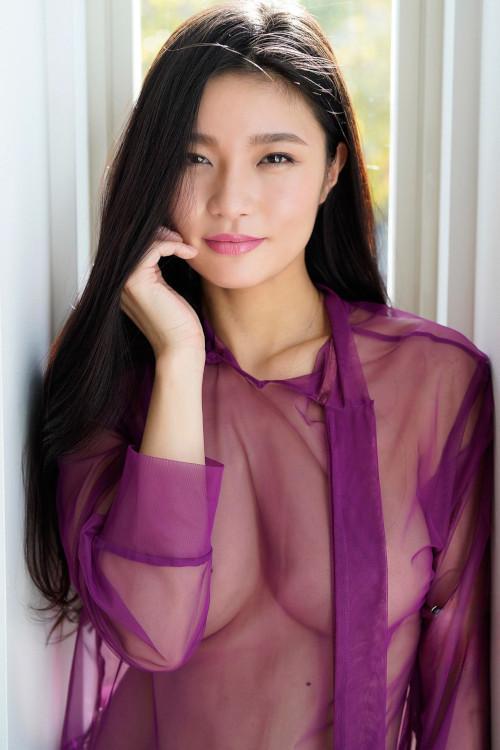 Ai Tsubakihara 椿原愛, 週刊ポストデジタル写真集 「Ｔバックは戦闘服！」 Set.03