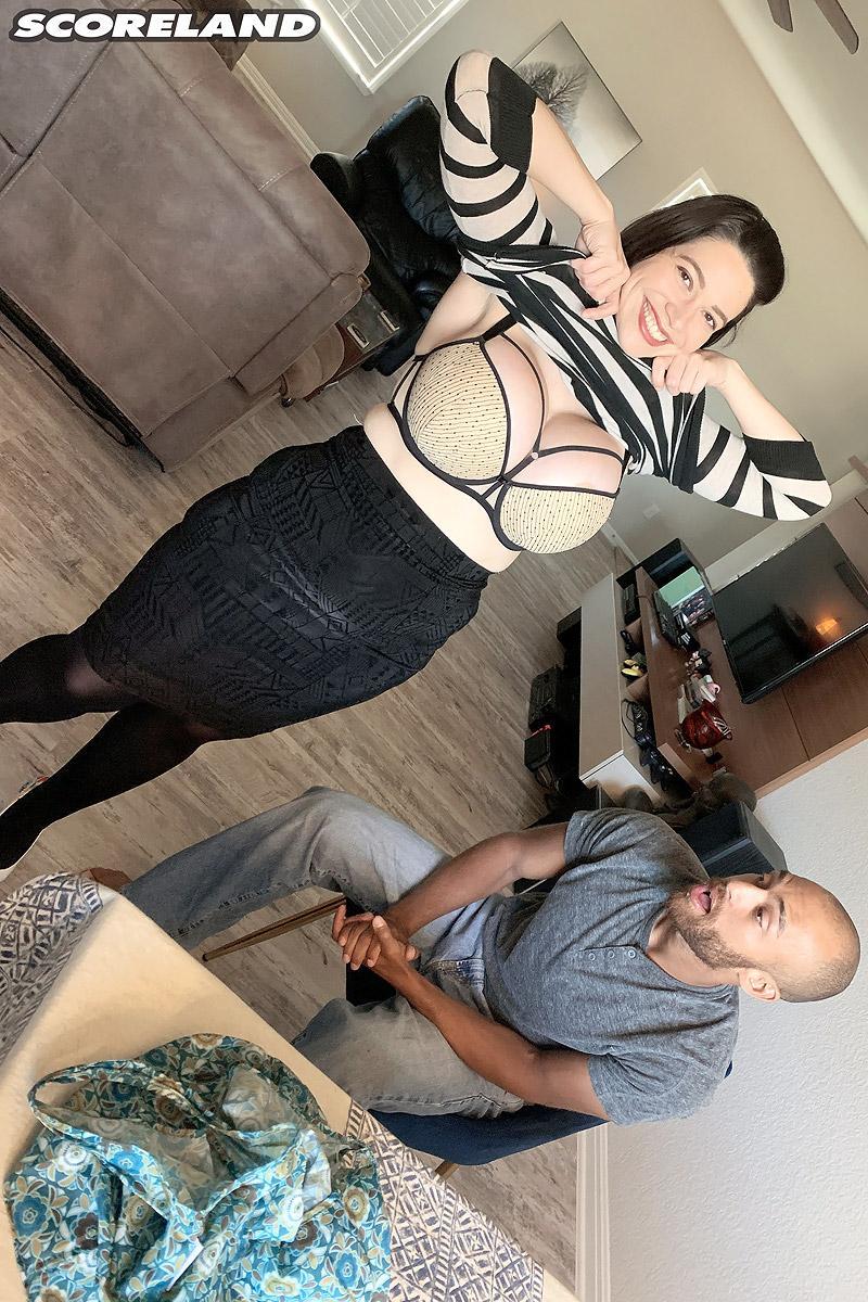 Brooklyn Springvalley frees huge tits from a sweater before sex on a sofa(6)