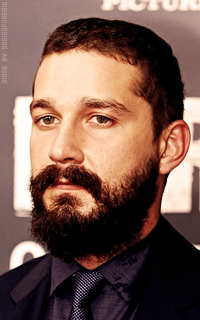 Shia LaBeouf AbqkmHzI_o