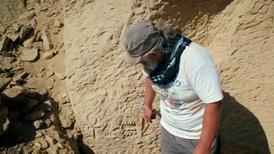 Lost Treasures of Egypt S02E01 Secrets of Tutankhamun 720p WEBRip x264-CAFFEiNE Lost Treasures of Egypt S02E01 Secrets of Tutankhamun 720p WEBRip x264-CAFFEiNE