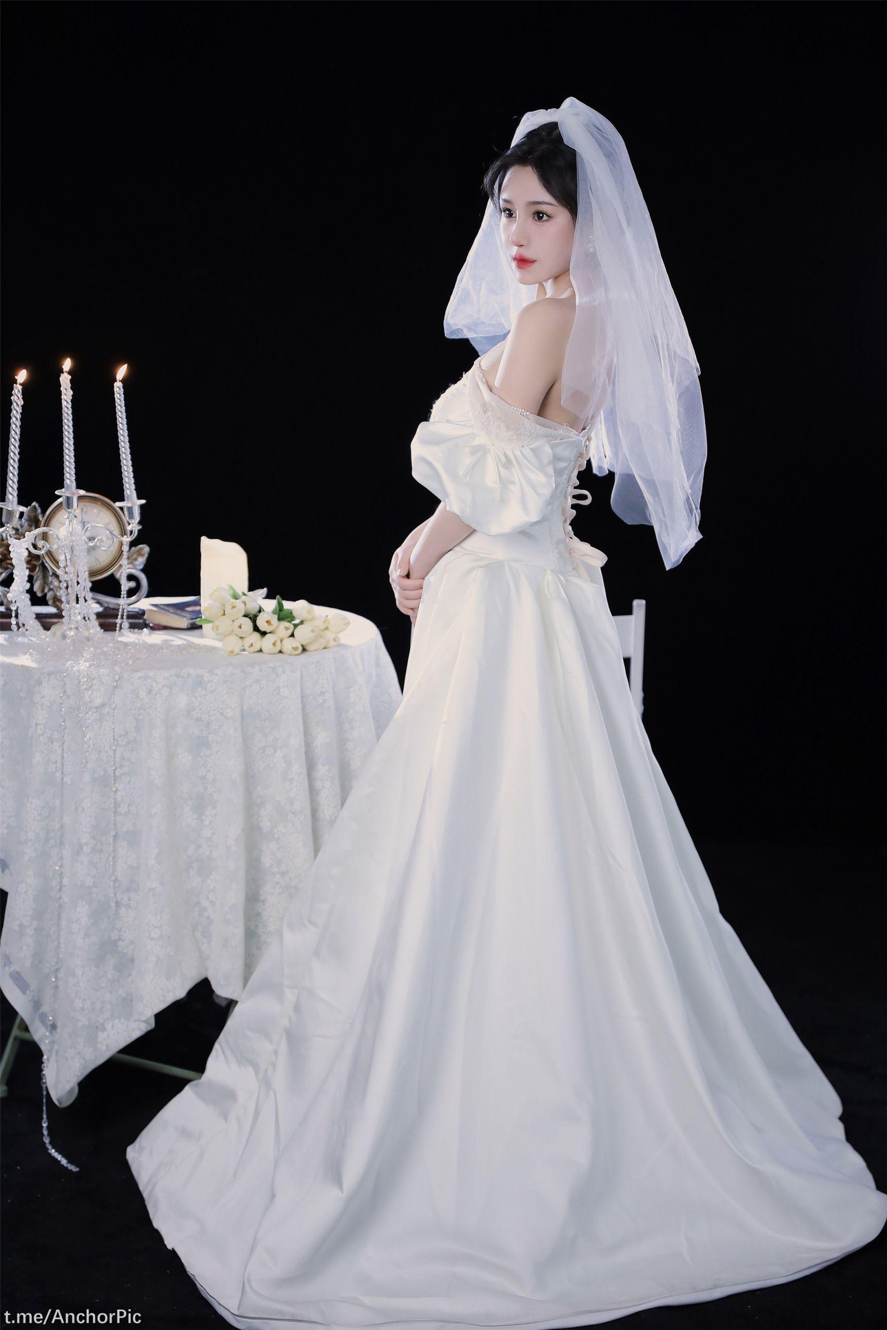 国模套图 桃暖酱《婚纱》(13)