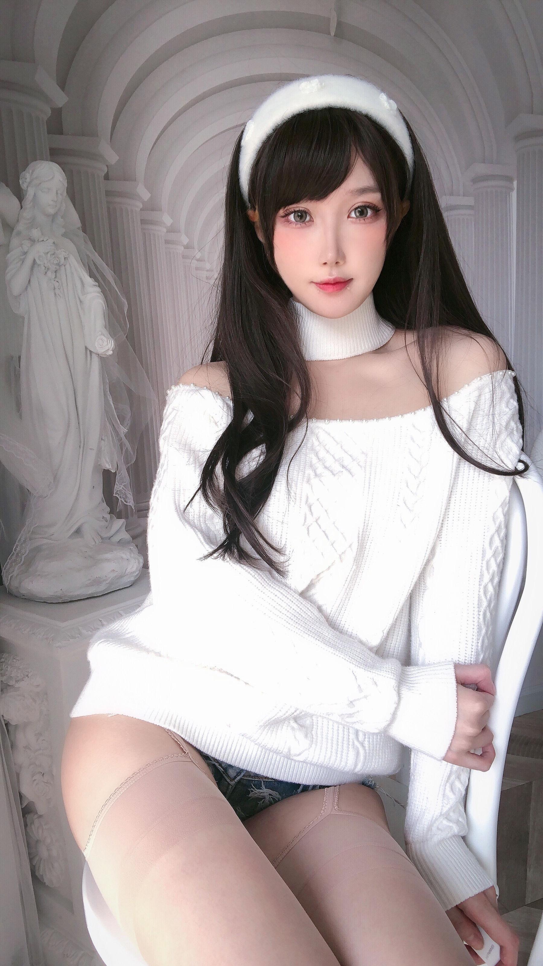 [网红COSER] 动漫博主阿包也是兔娘 – 纯欲女友(14)