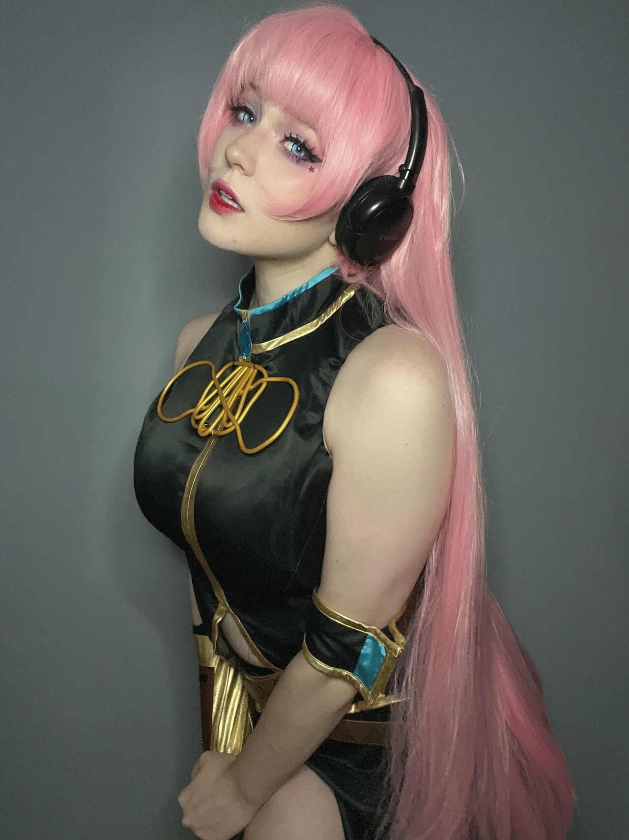 Satin Stars - Luka Megurine