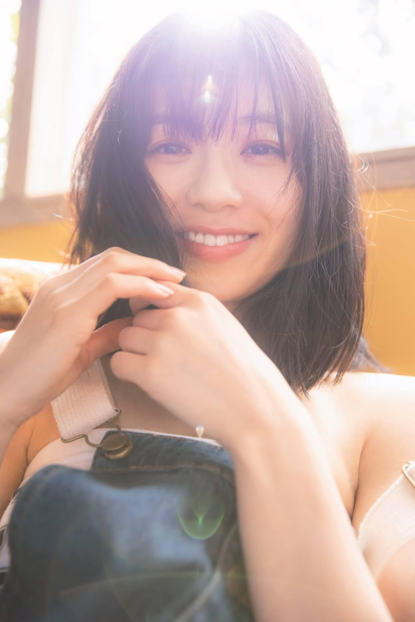 Momoka Ito 伊藤萌々香, FLASH 2021.06.08 (フラッシュ 2021年6月8日号)(8)