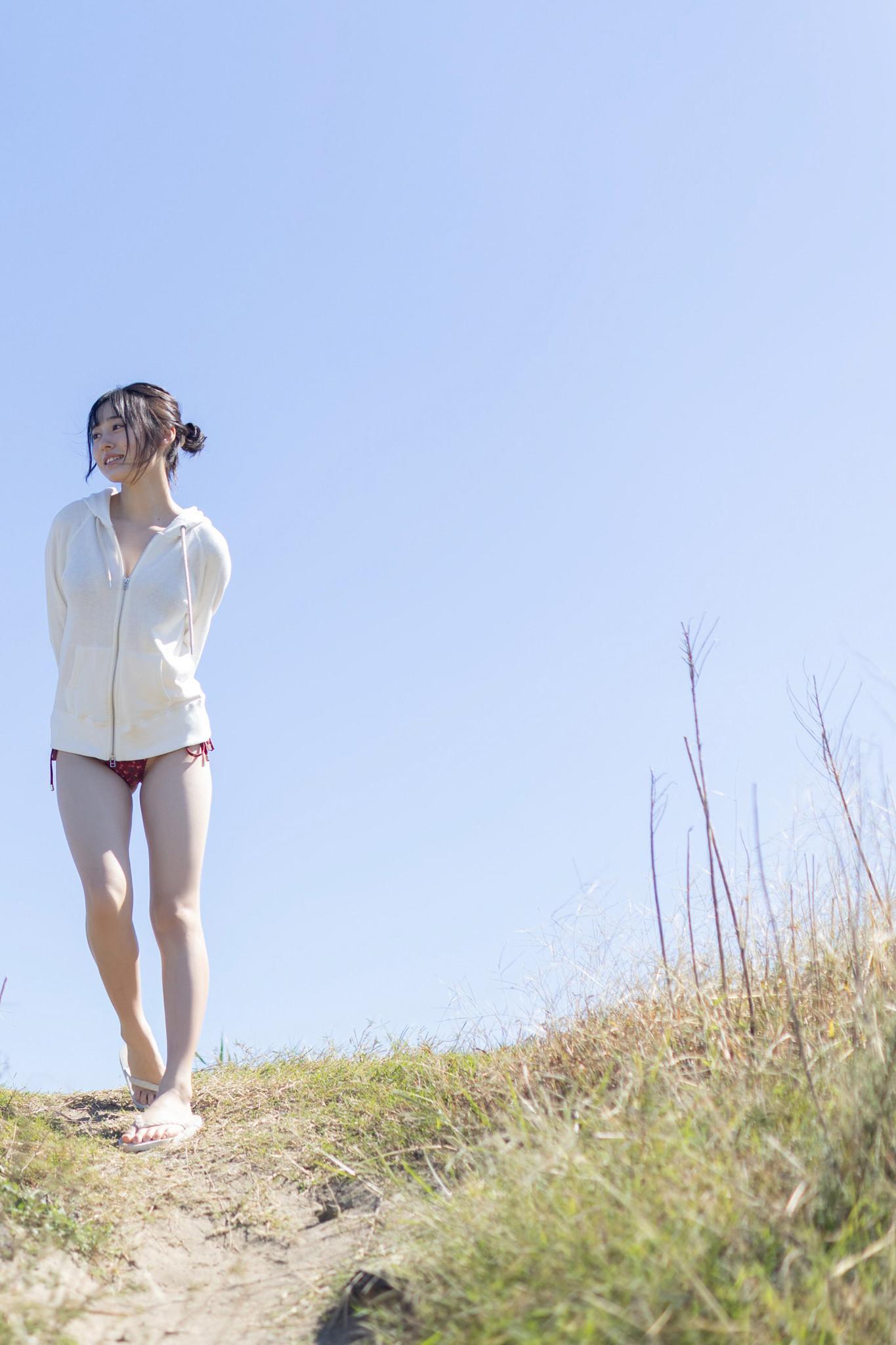 Miu Shirahama 白濱美兎, FRIDAYデジタル写真集 「ぎゅってして Vol.1」 Set.01(3)