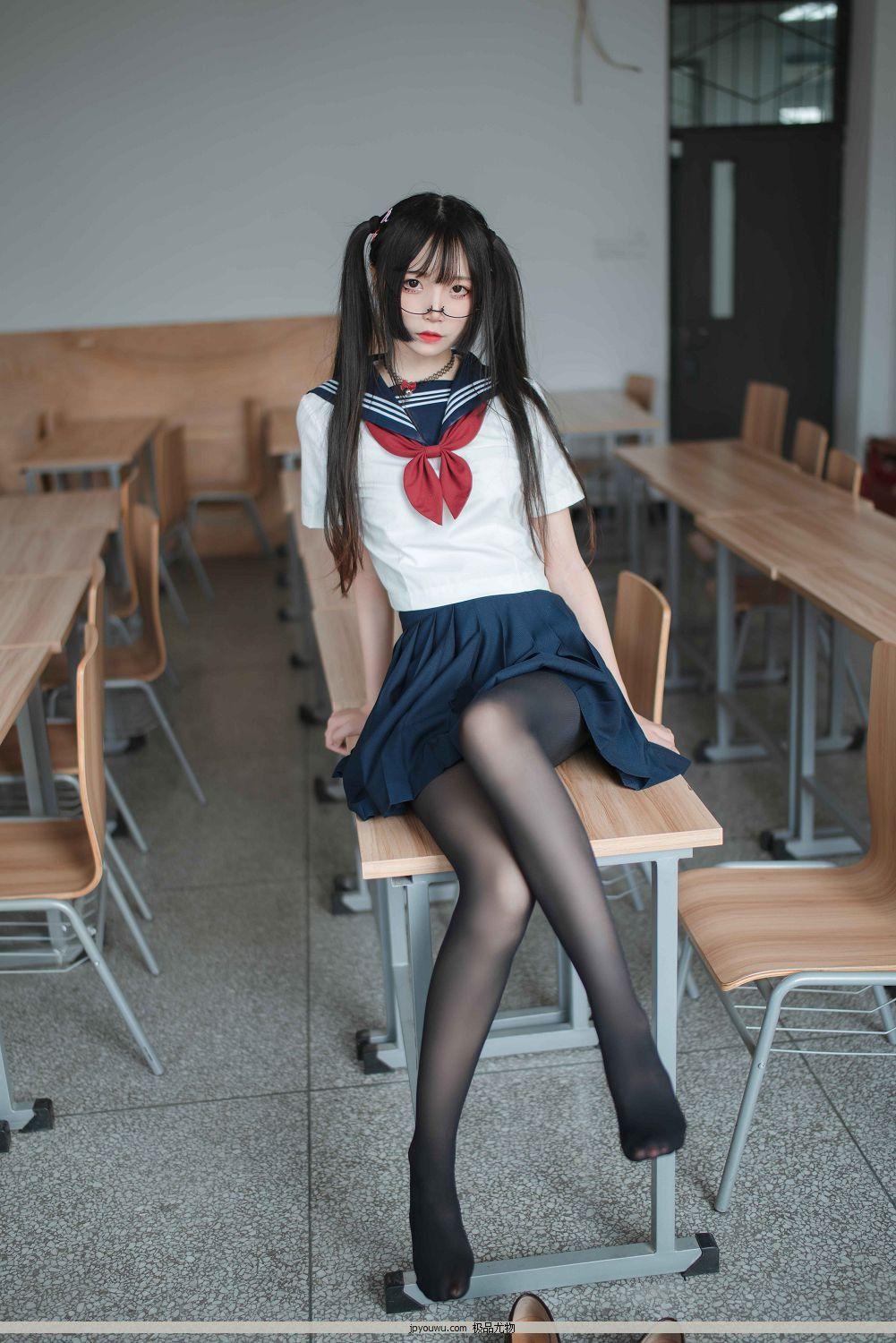 [网红妹子五更百鬼cosplay] NO.021 JK制服 [43P-431](33)