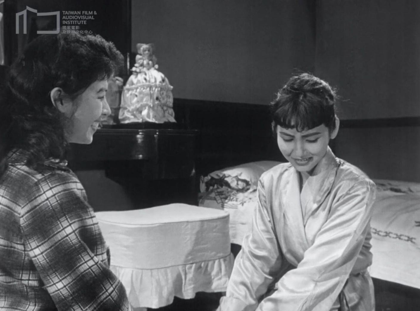 圖 1960三角戀老國片「丈夫的秘密」YT張美