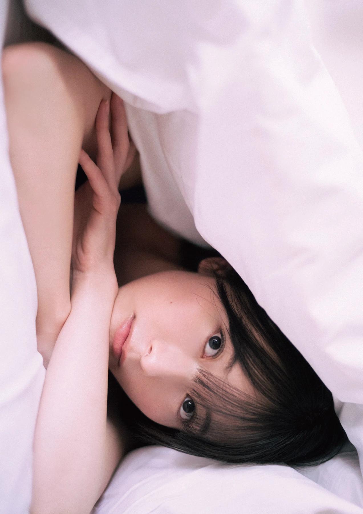 Kotoko Sasaki 佐々木琴子, 1st写真集 「明け方の夢」 Set.02(22)