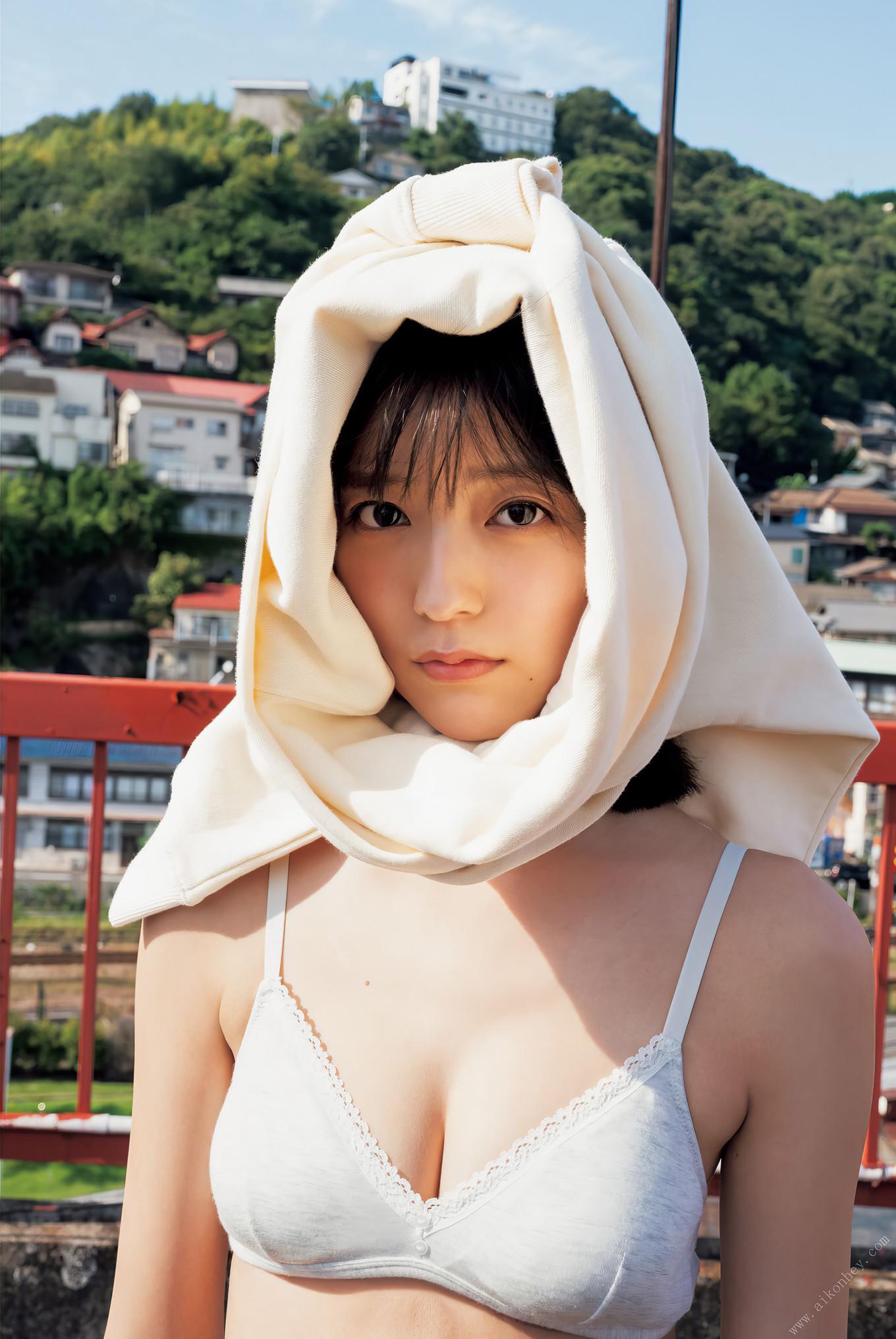 Mio Kudo 工藤美桜, 1st写真集 [KIMINOMIO] Set.01(22)