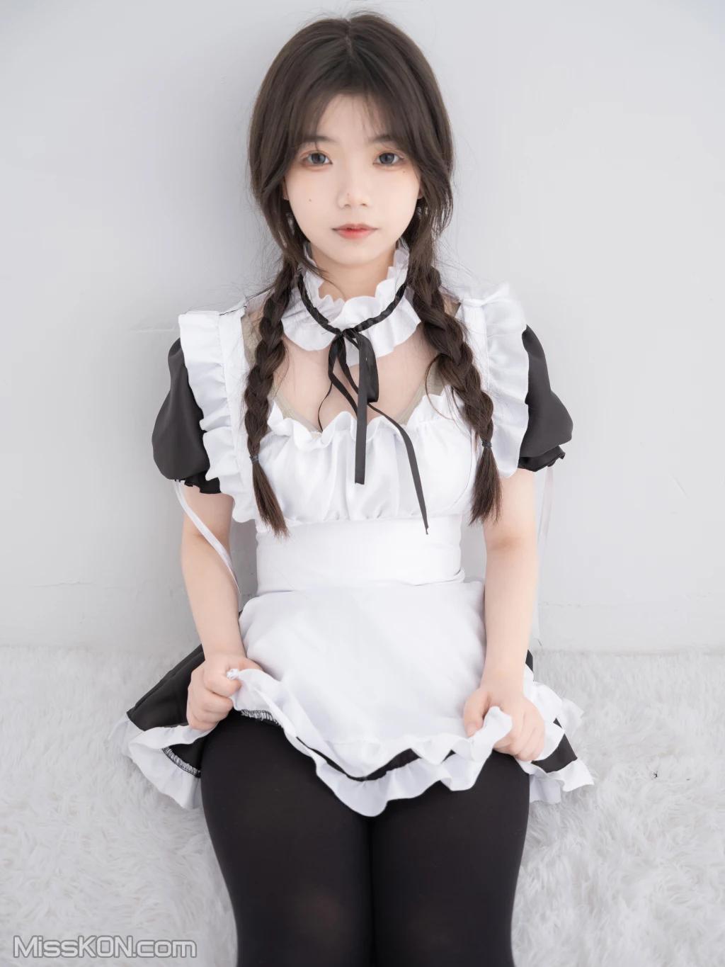 [紧急企划] 奶昔: 内部 黑丝女仆 (50 photos)(7)