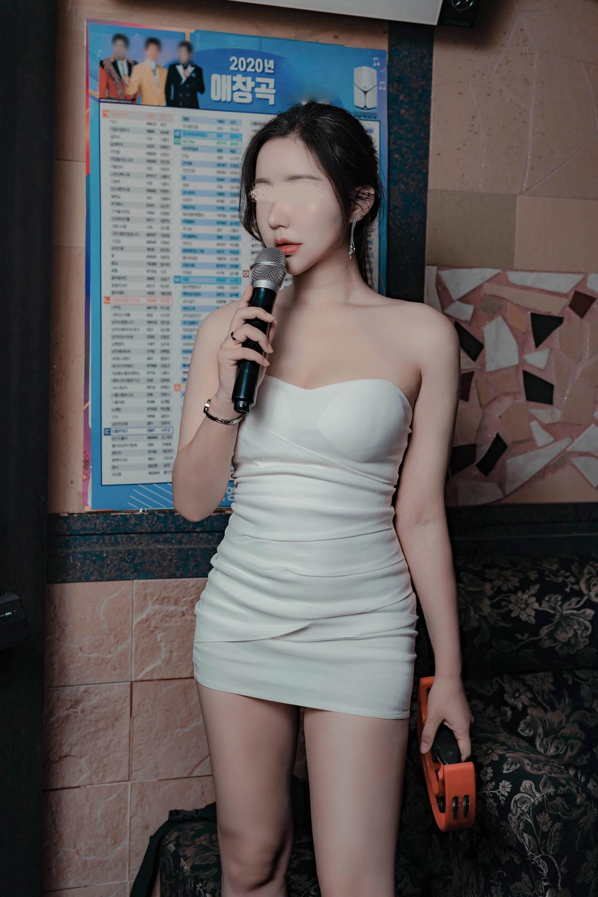 Cony 코니, PUSSYLET Vol.33 ‘Nude Karaoke’ Set.01(16)