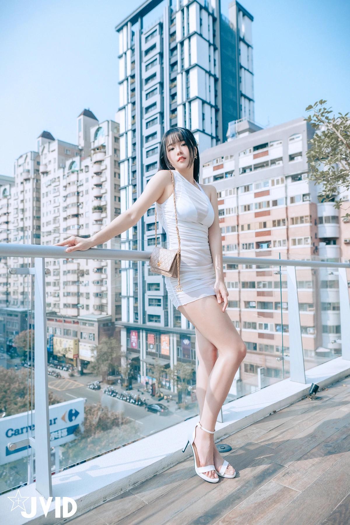 JVID Angela寶7 – 豪乳情婦の不倫旅行－寶七🫦跪舔肉棒的色色拜金萌妹🔥靈巧的舌頭舔來舔去😈 Set.01(9)