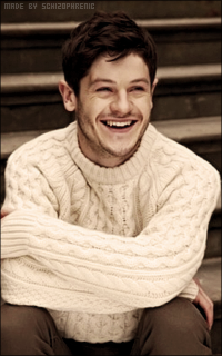 Iwan Rheon ZYrTdear_o