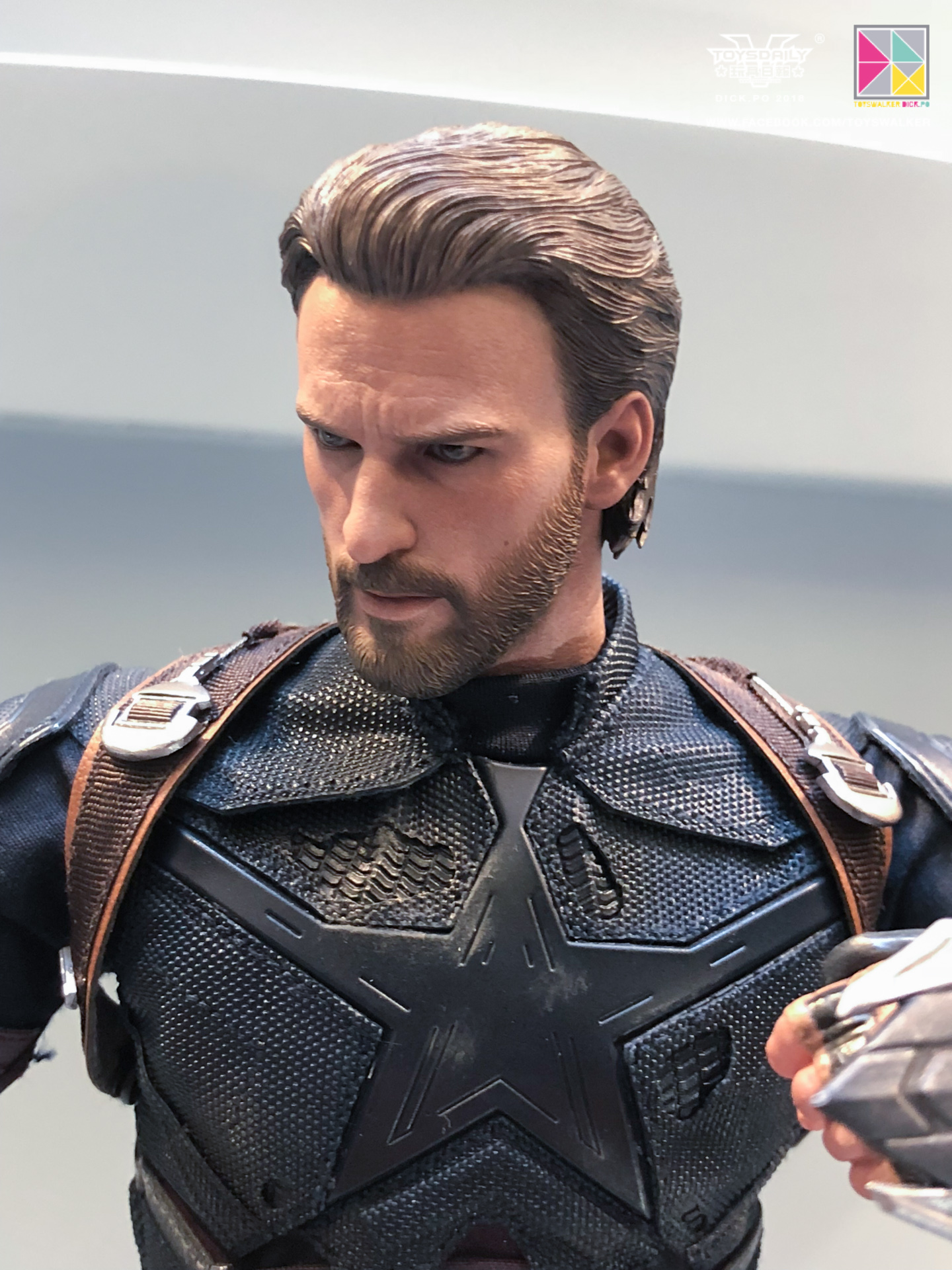 Exhibition Hot Toys : Avengers - Infinity Wars  HcKMrHnt_o