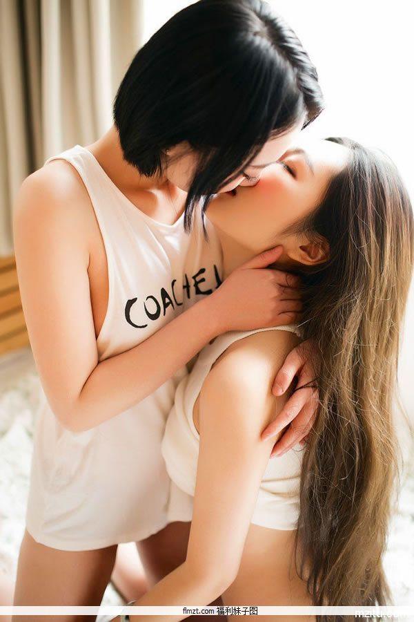 两个女孩的美丽邂逅无限激情销魂写真(12)